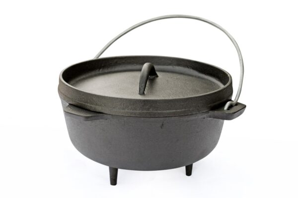 Black steel bake pot